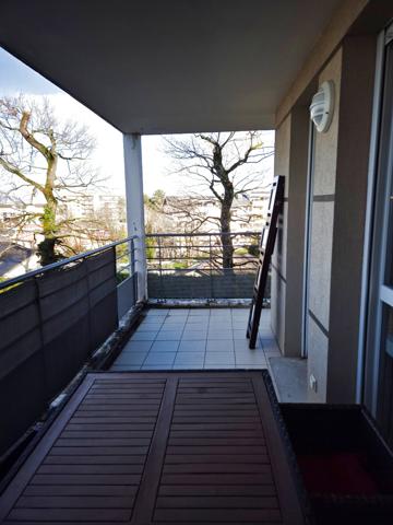 Vétraz-Monthoux (74100) Appartement Type 1 Loué, 28 m², Terrasse avec vue, parking boxable