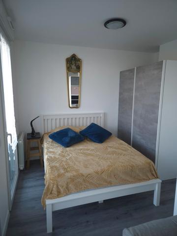 Vétraz-Monthoux (74100) Appartement Type 1 Loué, 28 m², Terrasse avec vue, parking boxable