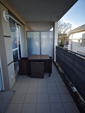 Vétraz-Monthoux (74100) Appartement Type 1 Loué, 28 m², Terrasse avec vue, parking boxable