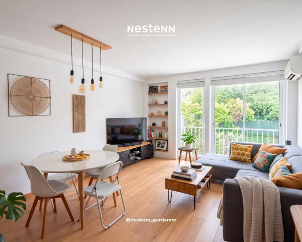 Septèmes-les-Vallons -Très bel appartement 4 pièces entièrement rénovée avec balcon et parking sécurisée
