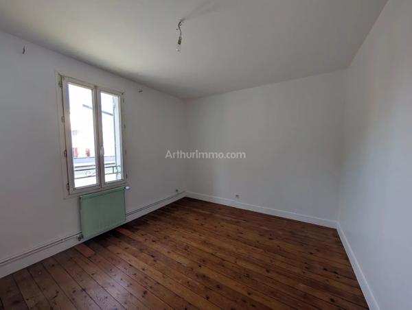 Location Maison 5 pièces 130 m2 à Coutras