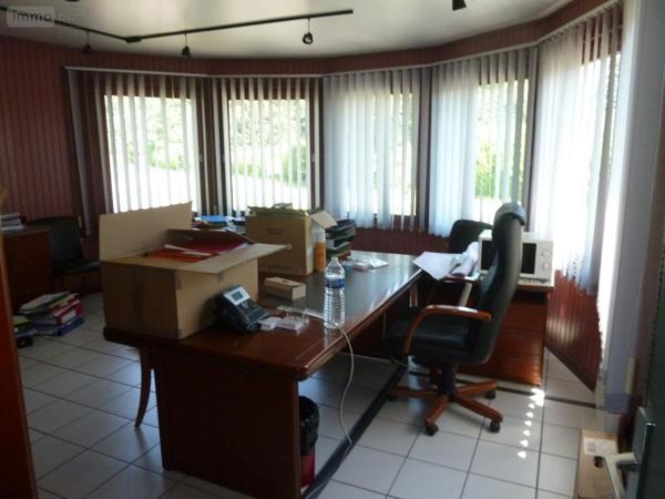 Fonds et/ou murs commerciaux à louer à Féchain dans le Nord (59247), ref : 59083-L1683