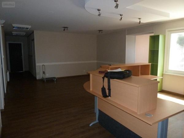 Fonds et/ou murs commerciaux à louer à Féchain dans le Nord (59247), ref : 59083-L1683