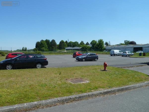 Fonds et/ou murs commerciaux à louer à Féchain dans le Nord (59247), ref : 59083-L1683