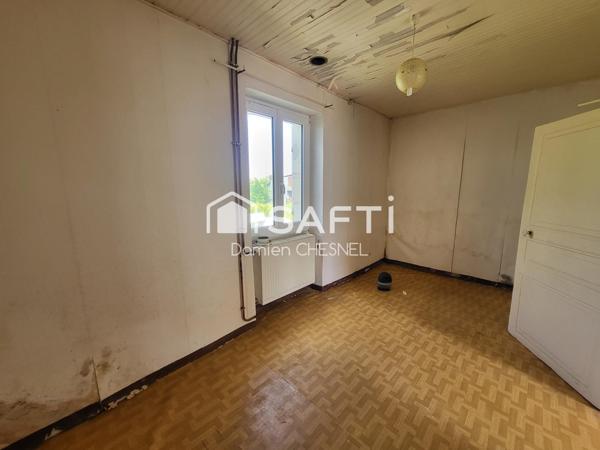 Fermette à rénover avec  terrain