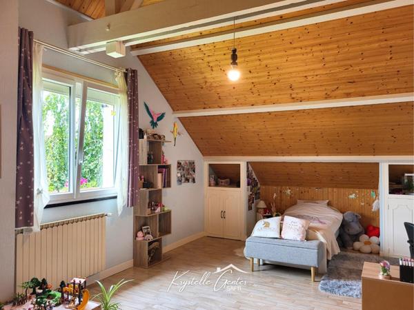 Maison familiale à Abergement-La-Ronce