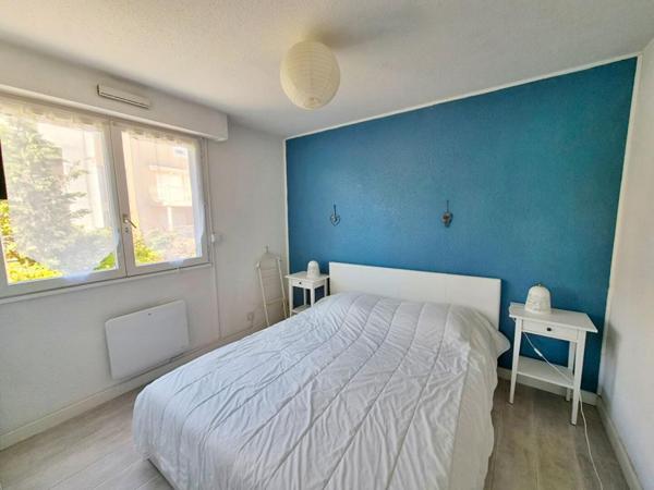 APPARTEMENT T2 SANARY- PROCHE PORT A PIED