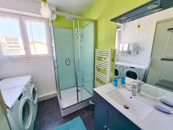 APPARTEMENT T2 SANARY- PROCHE PORT A PIED