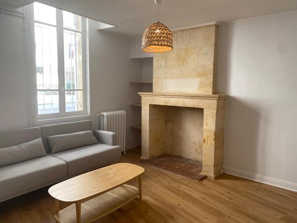 33000 BORDEAUX - Maison de ville T2 bis à louer