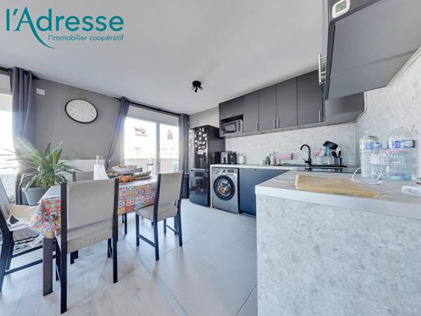 RARE !! Appartement Noisy-le-grand 4 pièce(s) 81 m2