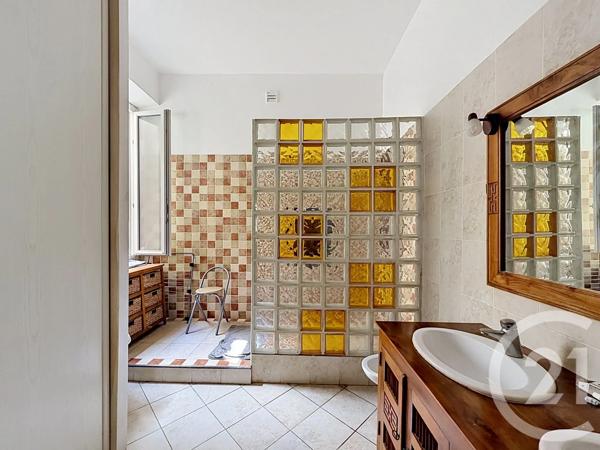 Appartement F3 Bis à vendre  3 pièces - 87 m 2   AJACCIO  - 201