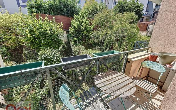 Appartement à vendre    3 pièces • 68,34 m2 Châtillon