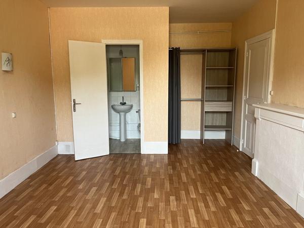 Immeuble à vendre |  Viviez |  355 m²