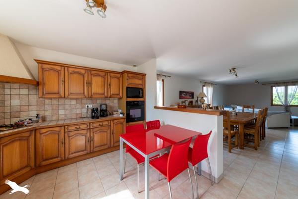 Maison à vendre |  Montaigu-de-Quercy |  6 pièces | 155 m²