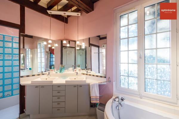 Manoir AngloNormand au cœur de la Normandie et à 10 minutes de Bernay