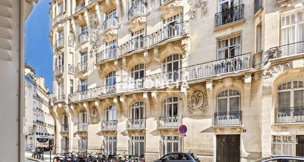À vendre Appartement 2 pièces 60.98 m² - Paris 75006