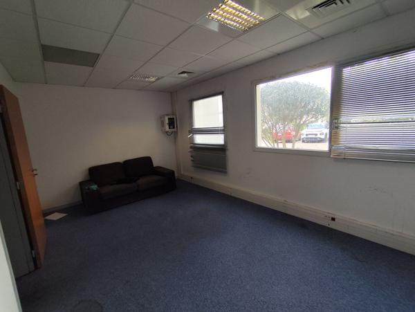 Bureau Gemenos 51 m2