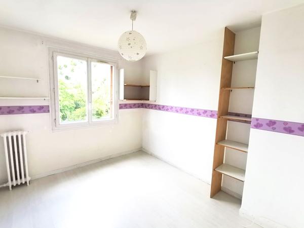 Appartement
         4 pièces
        - 64 m² Exclusivité 180 800 € *