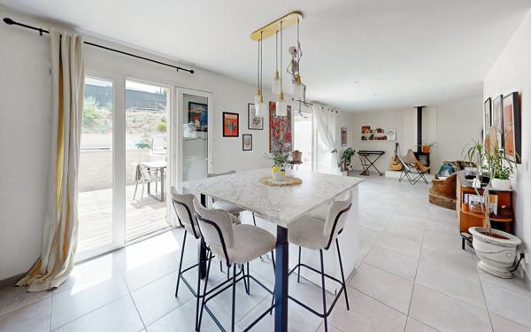 Maison à vendre    4 pièces •  Cabriès