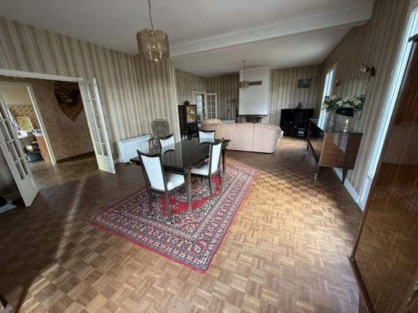 Maison à vendre |  Saint-Maur |  5 pièces | 177 m²