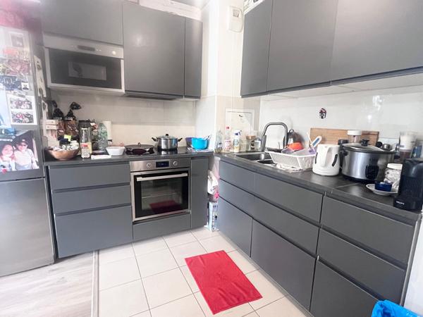 APPARTEMENT DEUX PIECES