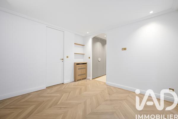 Appartement à vendre 4 pièces 135 m² Paris 7