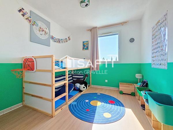 piscine, véranda, garage