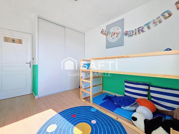 piscine, véranda, garage