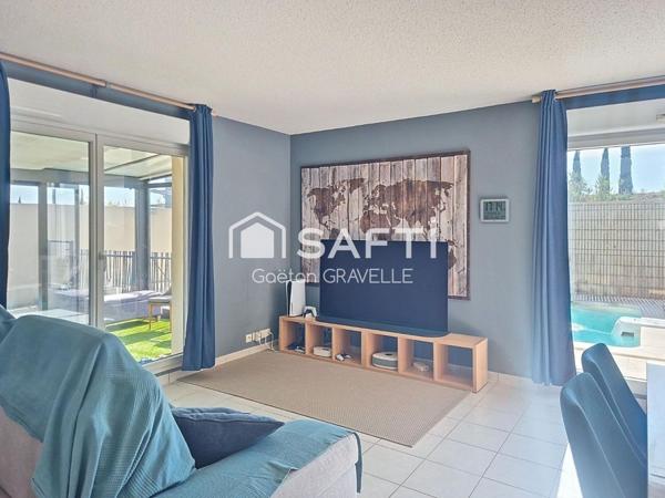 piscine, véranda, garage