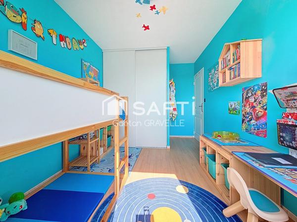 piscine, véranda, garage