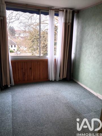 Appartement à vendre 4 pièces 77 m² Boussy-Saint-Antoine