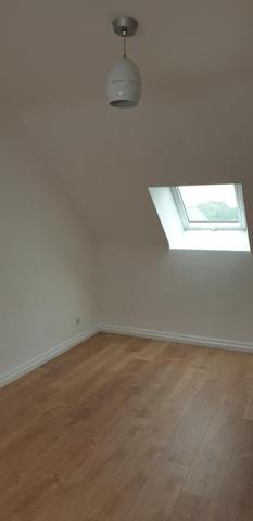 MONTERBLANC Maison 4 pièces 98 m²