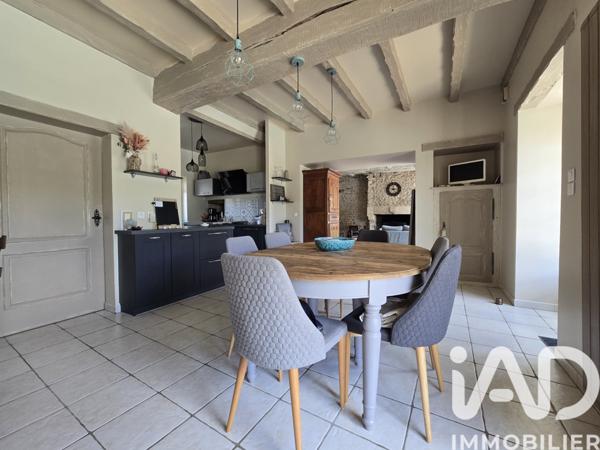 Maison à vendre 9 pièces 208 m² Saint-Varent