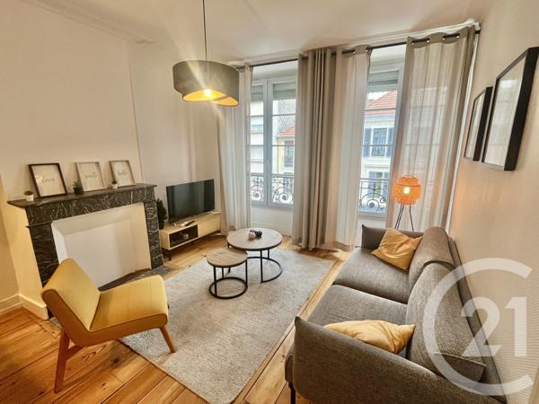 Appartement à vendre  4 pièces - 68,25 m 2   PAU  - 64
