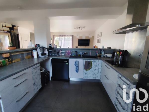 Maison à vendre 4 pièces 100 m² Cuers