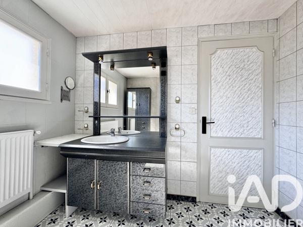 Maison à vendre 4 pièces 121 m² Beauvais