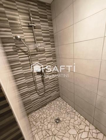 Immeuble 4 appartements et une maison