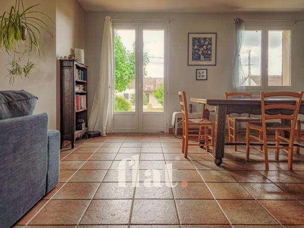 MAISON FAMILIALE à VERTOU 3/4 CH - DPE D -147 m2 - grand jardin arboré - PROCHE SUPER U