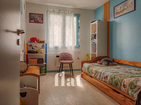 MAISON FAMILIALE à VERTOU 3/4 CH - DPE D -147 m2 - grand jardin arboré - PROCHE SUPER U