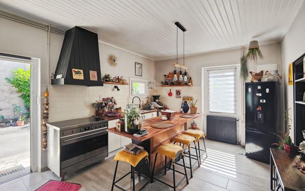 Maison à vendre    4 pièces •  Caussade