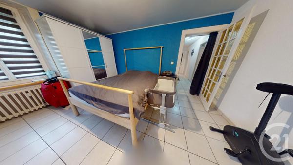 Appartement F4 à vendre  5 pièces - 77 m2 VILLERS LE LAC - 25