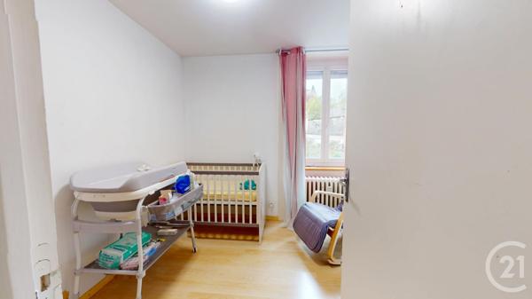 Appartement F4 à vendre  5 pièces - 77 m2 VILLERS LE LAC - 25