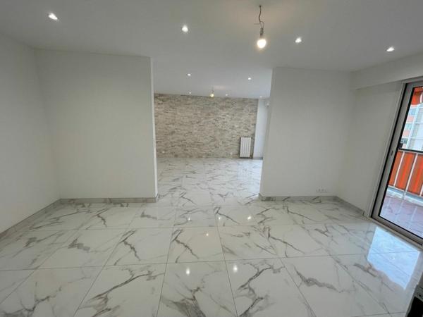 Appartement à vendre  4 pièces • 120,94 m2 Cagnes-sur-Mer