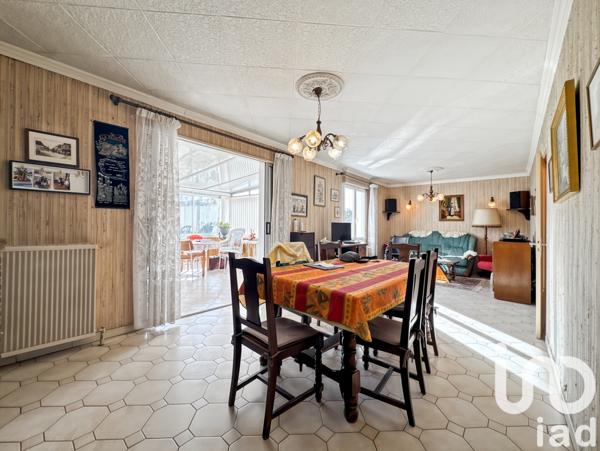 Maison à vendre 6 pièces 112 m² Laval