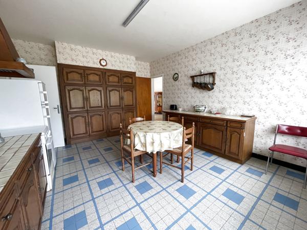 Maison de plain-pied d'environ 112 m² à Meschers, division foncière possible ! Meschers-sur-Gironde (17132)