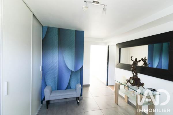 Maison à vendre 9 pièces 230 m² Verneuil-sur-Seine