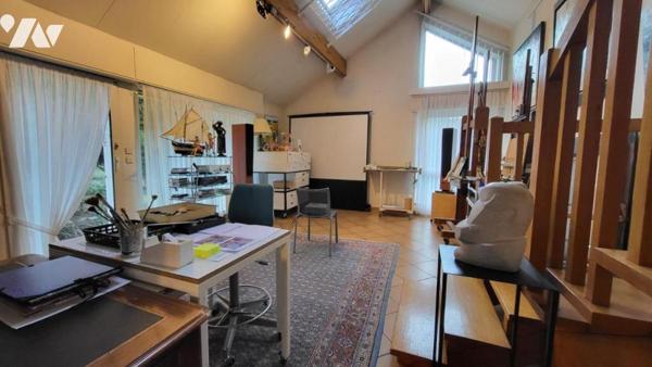 MANDEURE, maison cinq pièces sur 17a 46ca de terrain