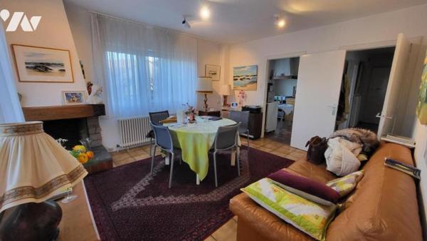 MANDEURE, maison cinq pièces sur 17a 46ca de terrain