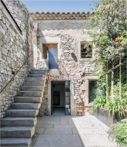 Maison à vendre 11 pièces de 288 m²