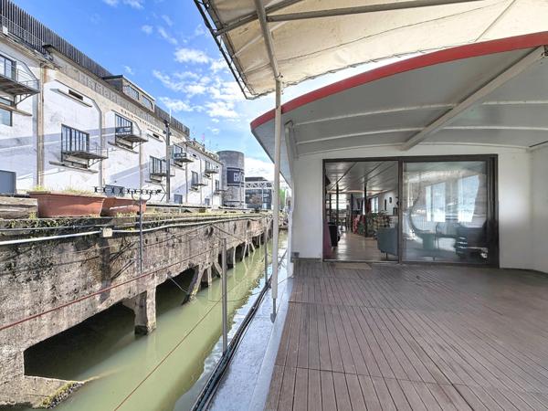 Péniche habitation - 5 chambres - 180 m² - Confluence - RP ou Locatif